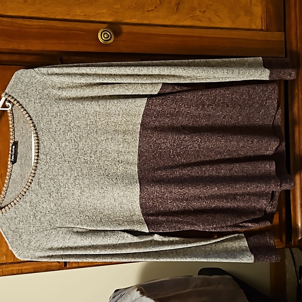 Long sleeve top